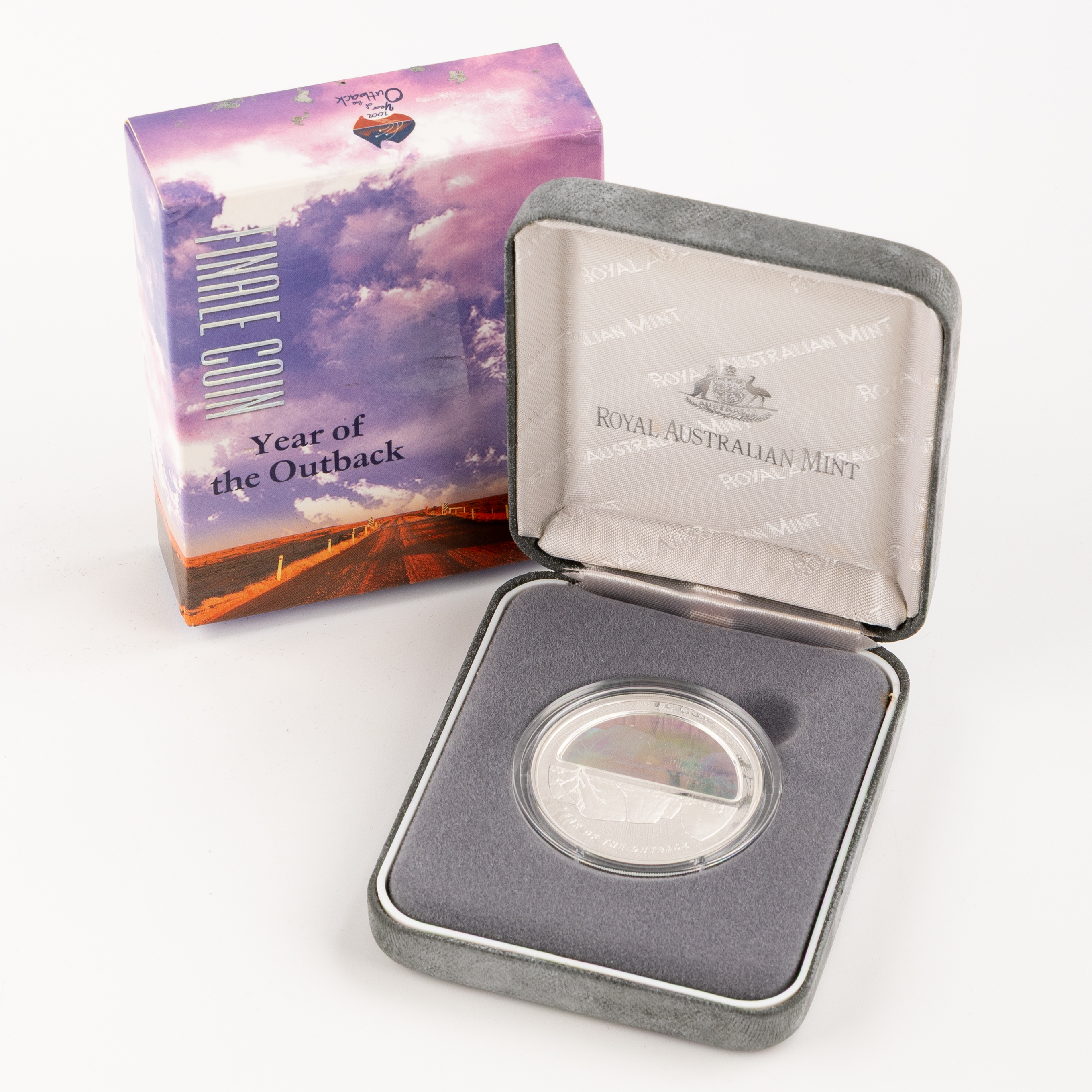 67 · Elizabeth II, Year of the Outback - Finale Coin, Five Dollars, 2002,  FDC
