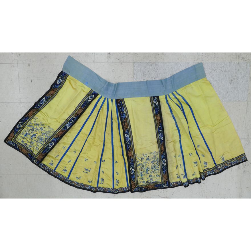 Old Chinese Yellow Silk Embroidered Skirt 36''x76''