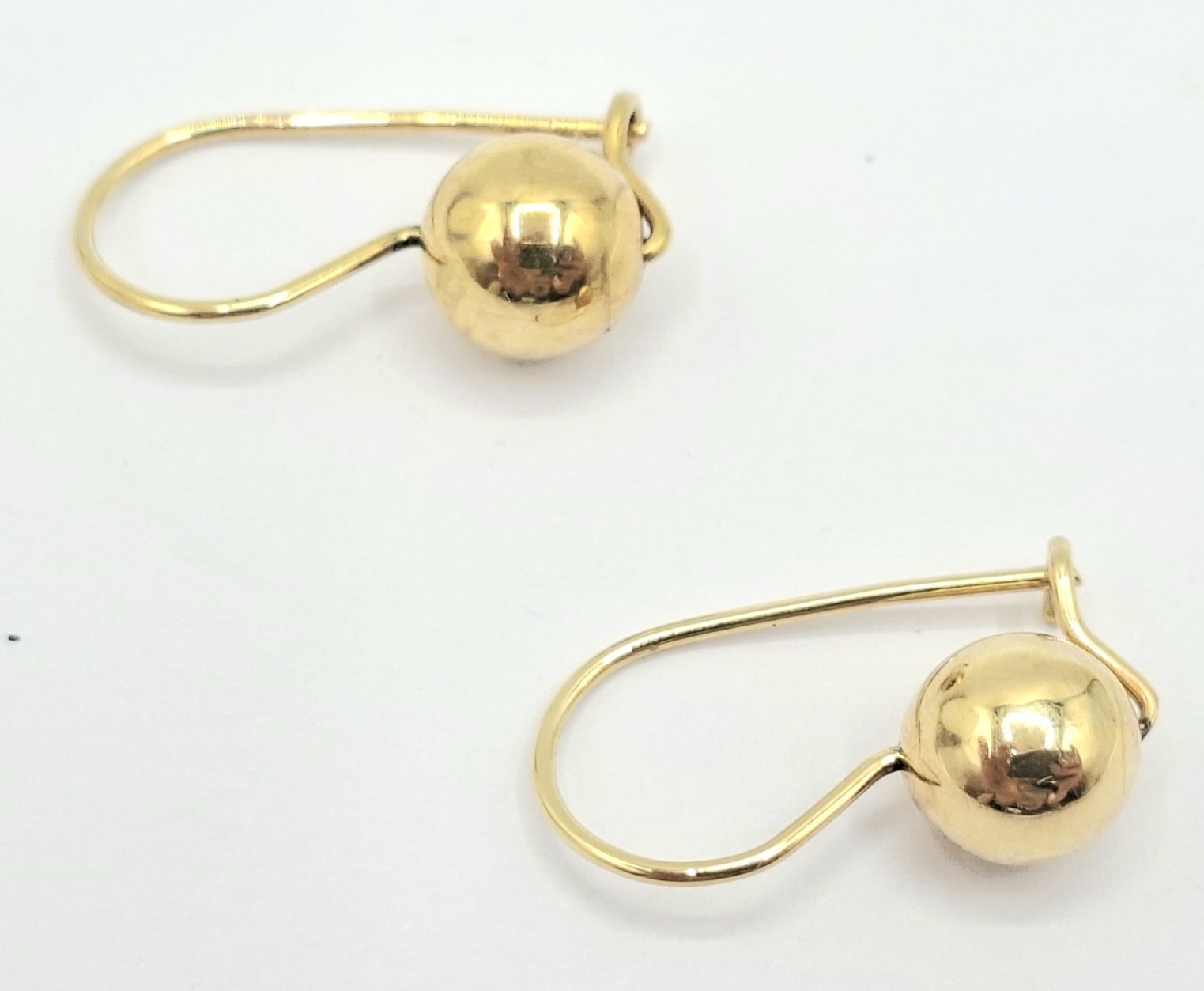 1049 · GOLD EUROBALL EARRINGS