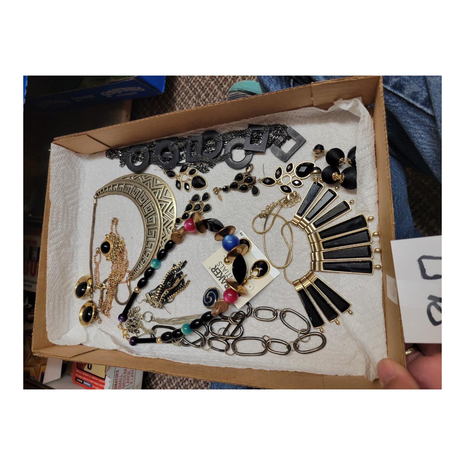 Black and Gold Toned Jewelry | Midwest Auctions, LLC