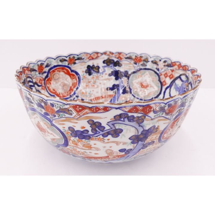 Japanese Meiji Imari Large Scalloped Bowl- 13'' diameter