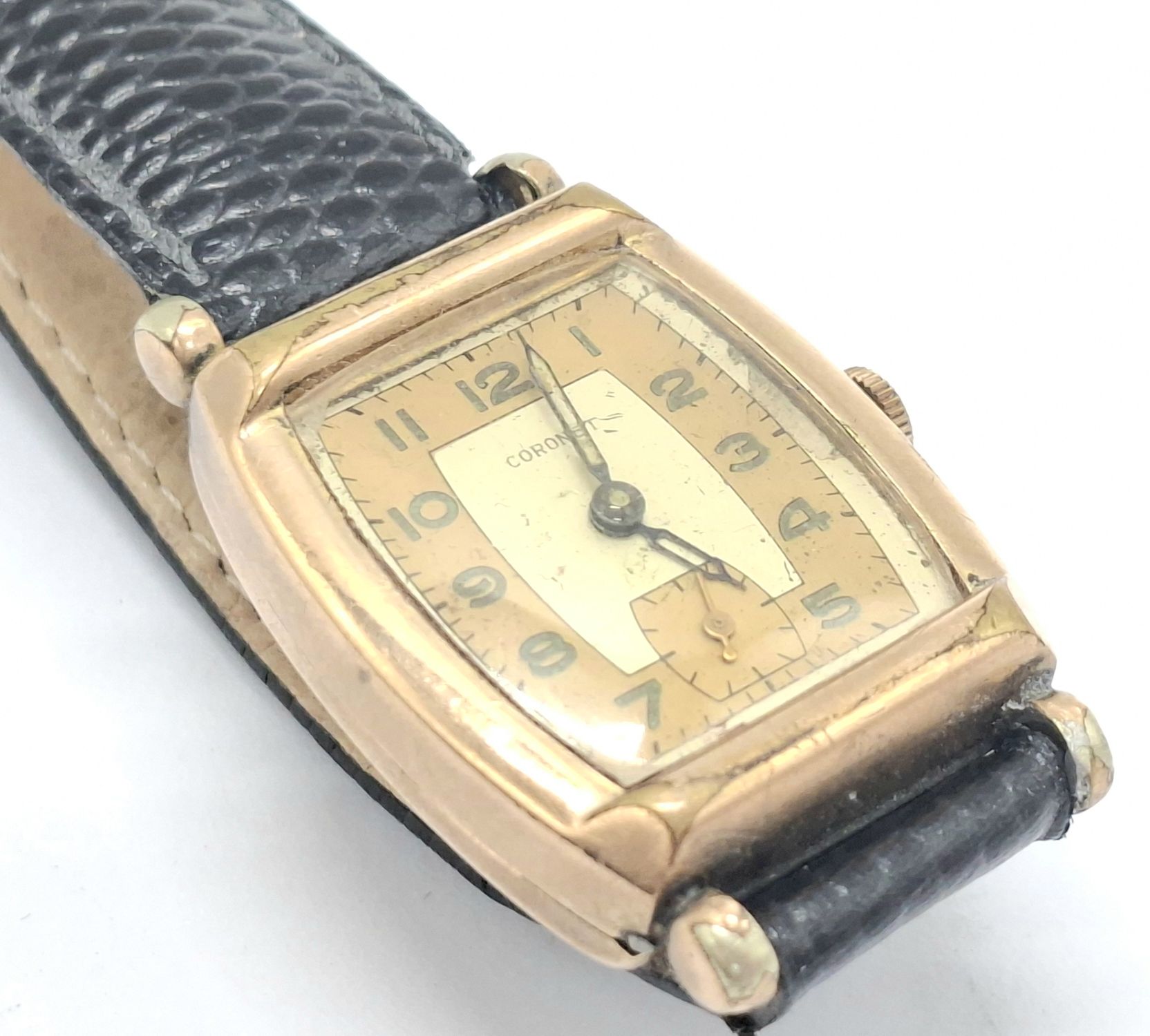 1017 · THREE ANTIQUE GENTS WRIST WATCHES