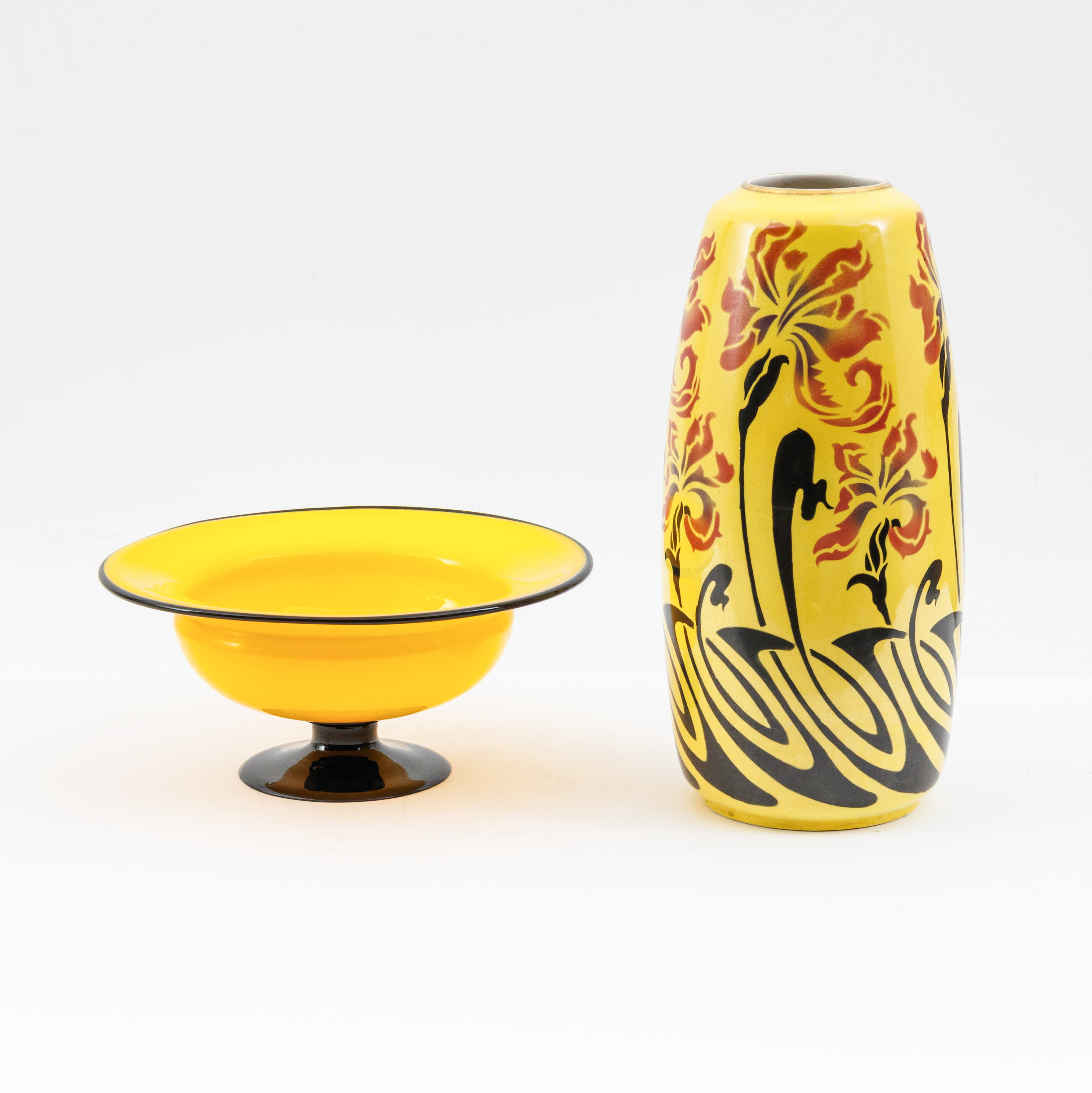 Art Nouveau vaas en schotel op voet. 1. Vaas – kavel bij Bernaerts, Antwerp