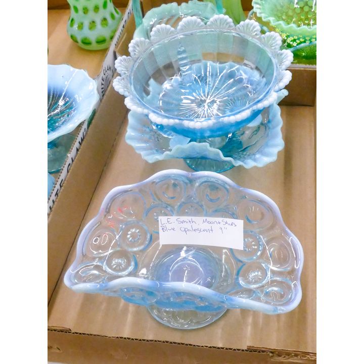 Box 3pc Blue Opalescent Glass Pattern Bowls