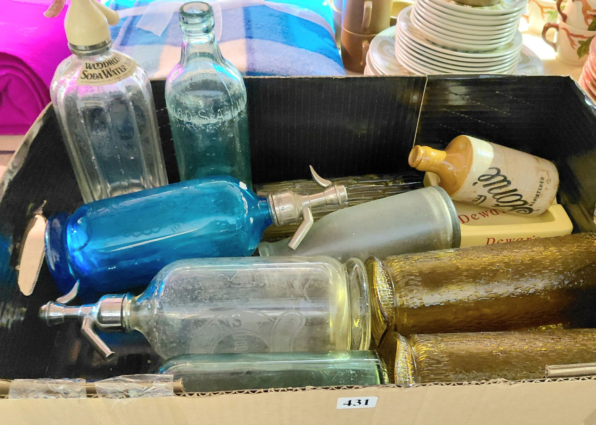 431 · VINTAGE SYPHONS BOTTLES AND ASHTRAY