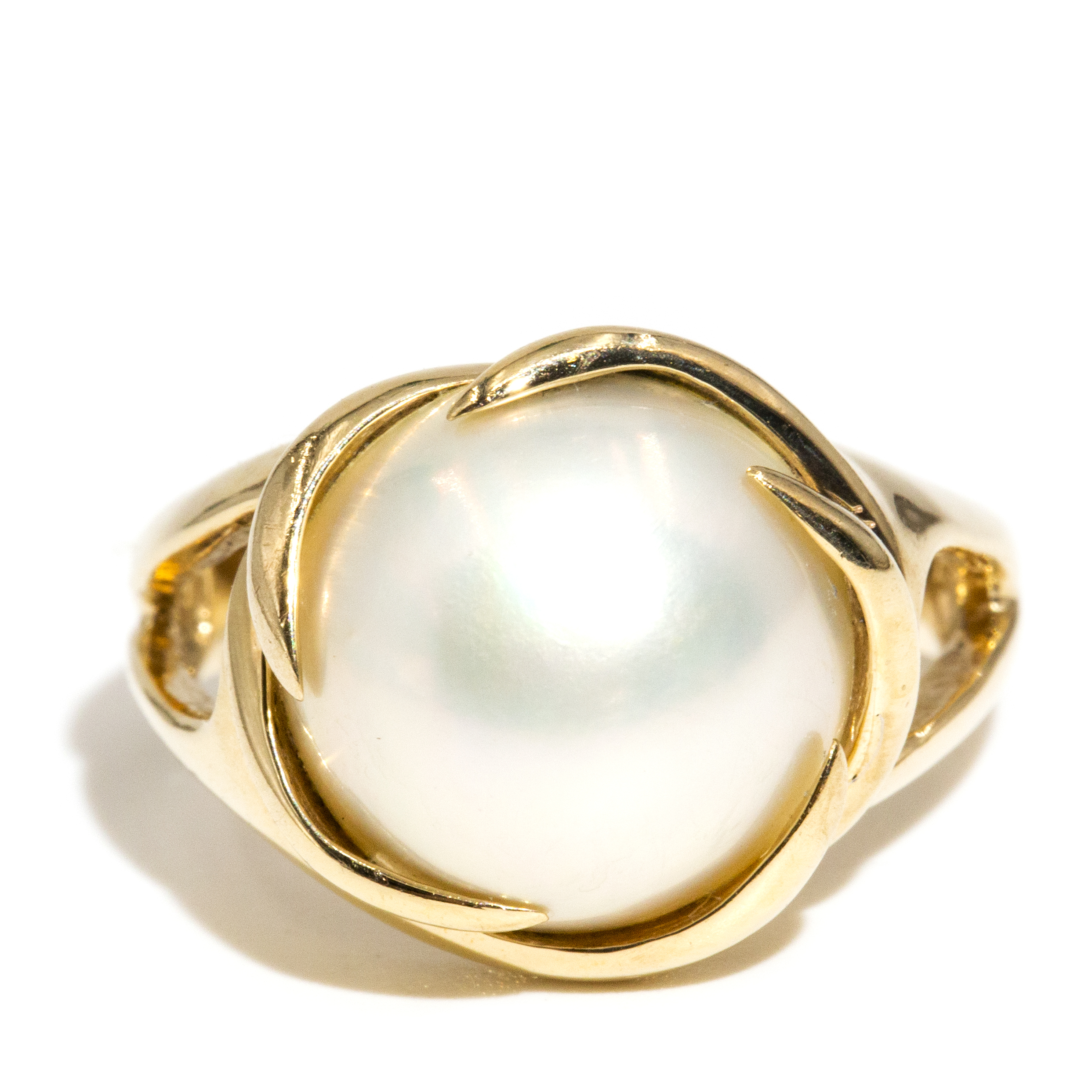 Mabe Pearl 9ct Gold Ring,