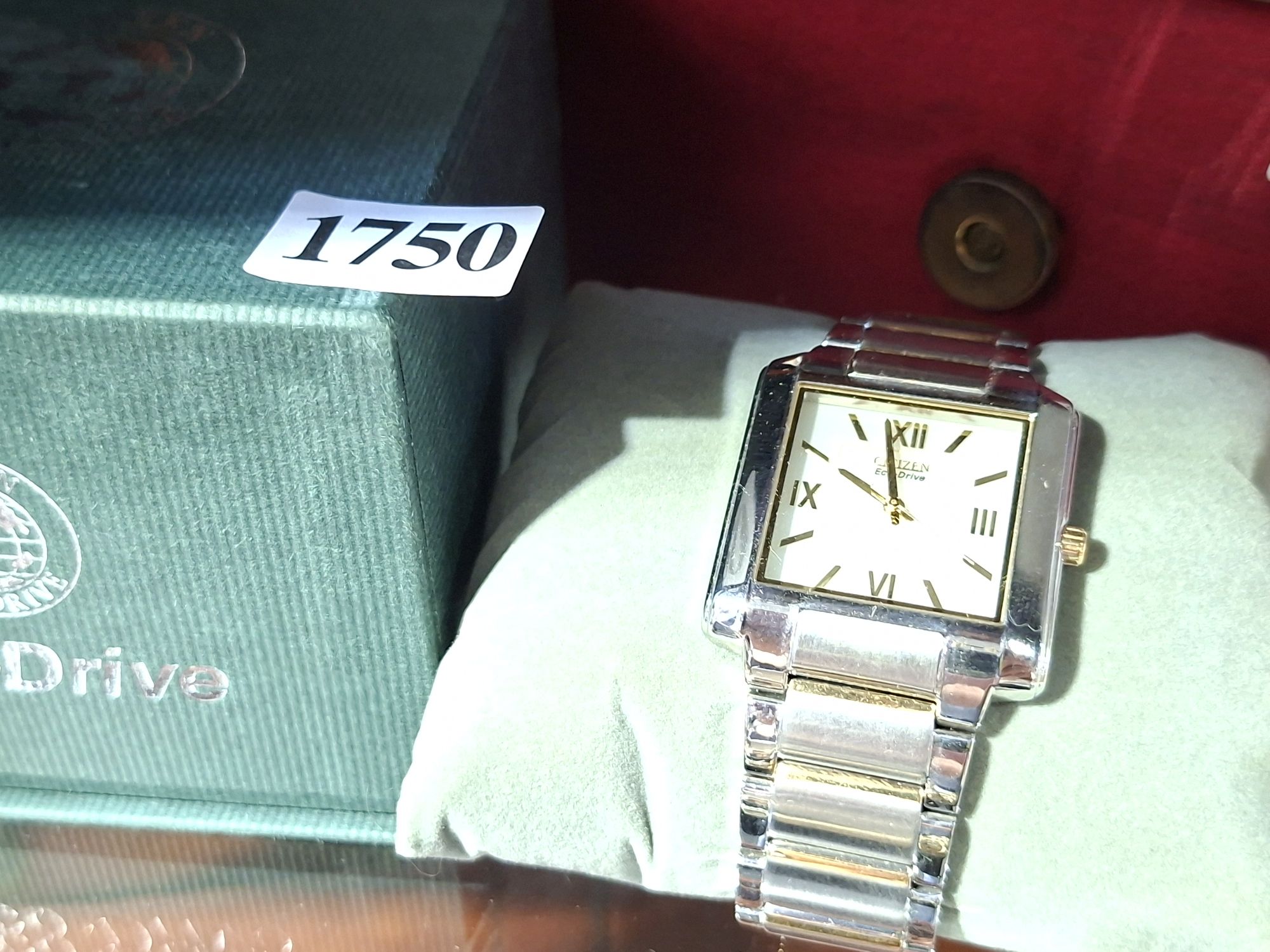 CITIZEN ECO DRIVE UNISEX WRIST WATCH
