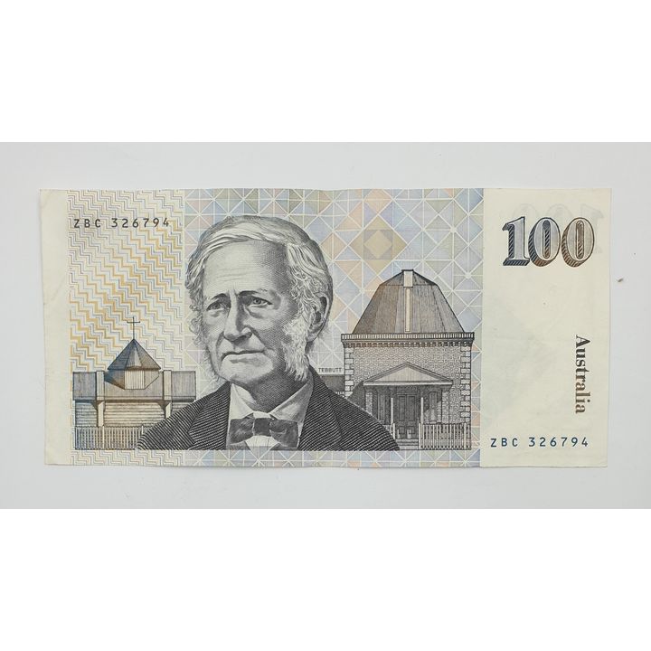 FIRST PREFIX - Aus. J/F $100 Note