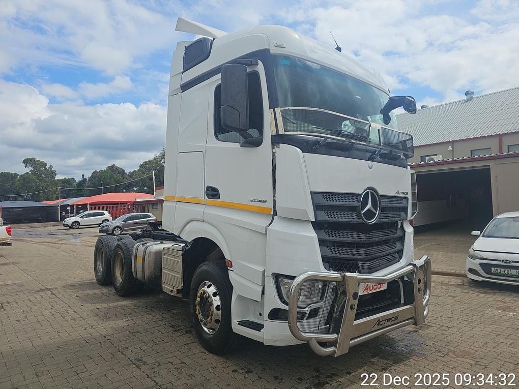 2018 MERCEDES-BENZ ACTROS 2645LS/33 A/T DOUBLE AXLE HORSE