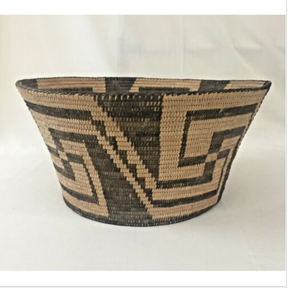A SUPER Native American Indian Basket (Pima - Akimel O'odham)