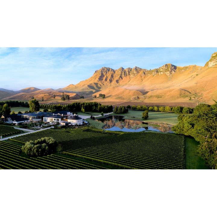 CRAGGY RANGE & THE RIVER LODGE PACKAGE FOR TWO