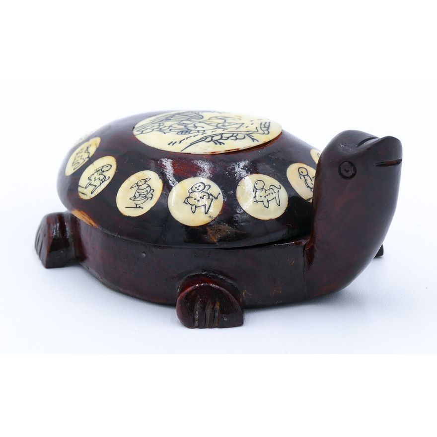 Old Chinese Rosewood Turtle Shaped Compass 4''