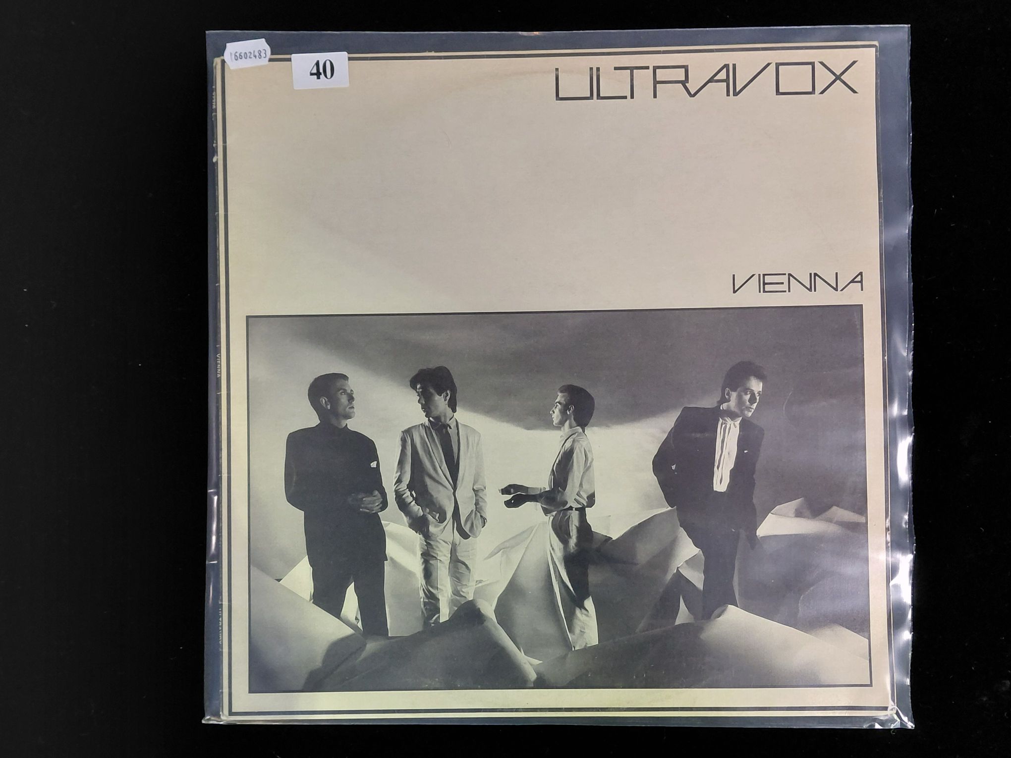 40 · ULTRAVOX