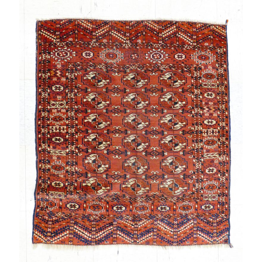 Tekke Oriental Rug