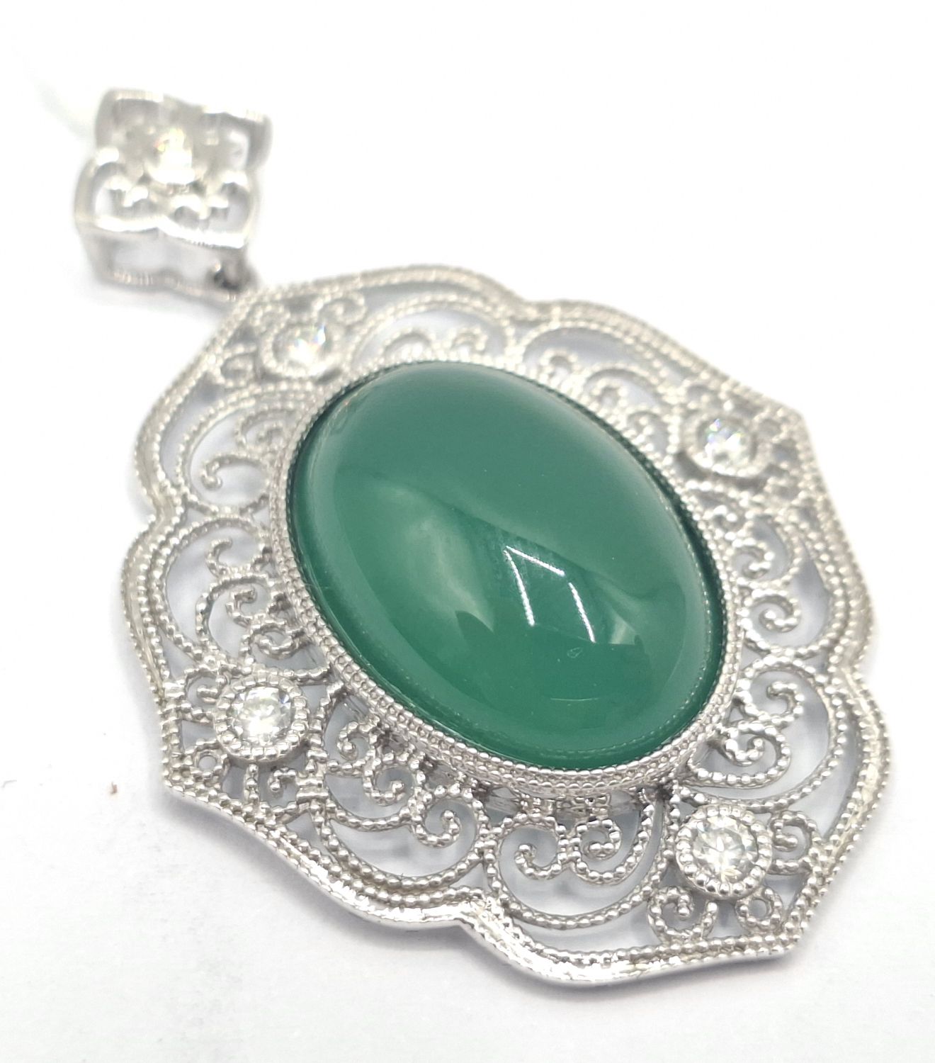 1152 · 14K WHITE GOLD DROP PENDANT