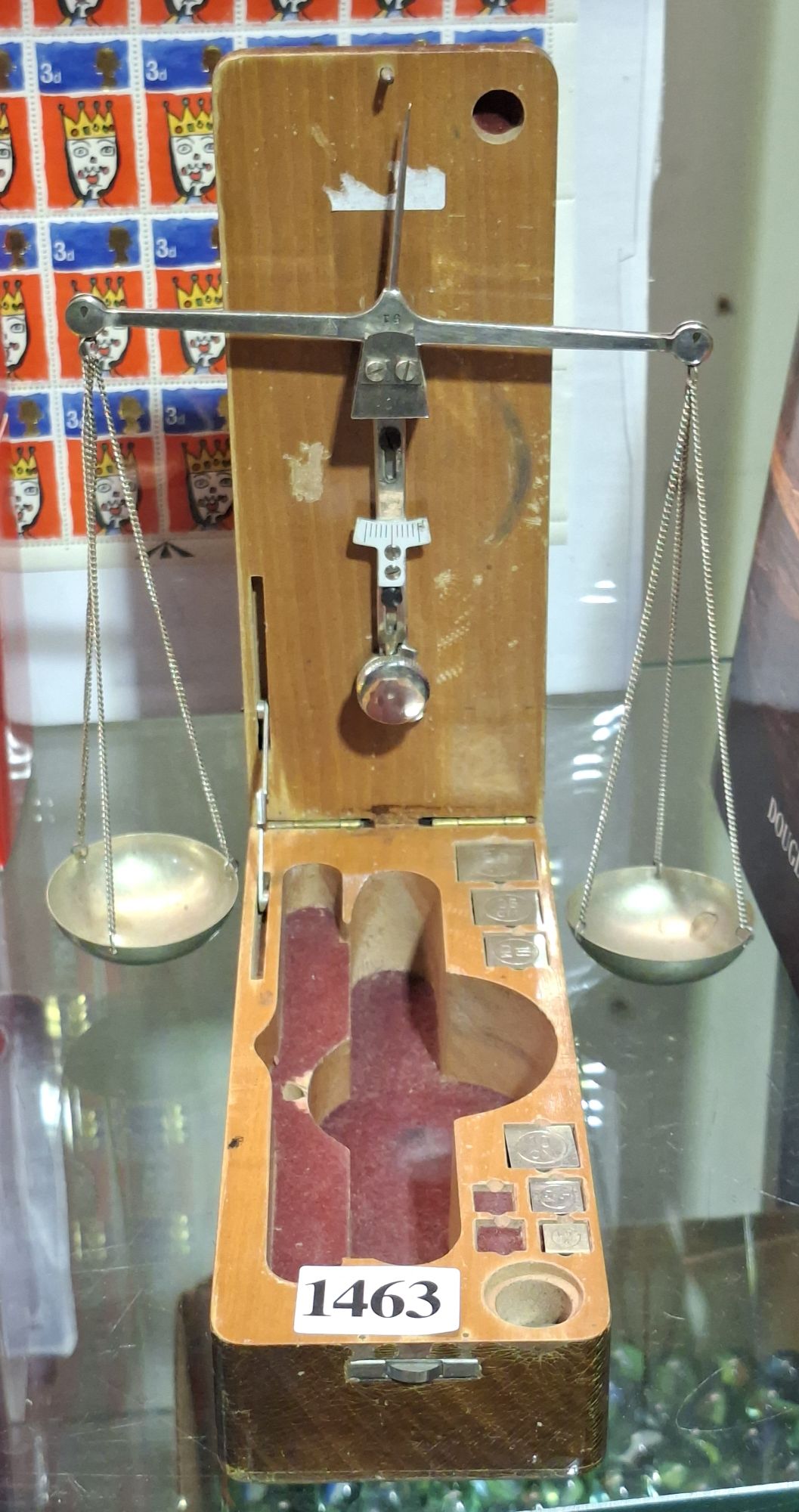Antique Box Gold And Gem Scales