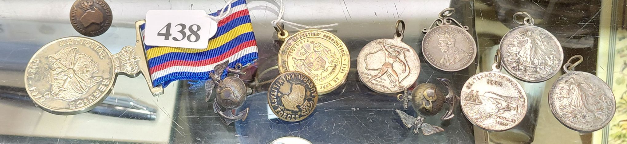 PEACE MEDALS, BUTTONS AND BADGES
