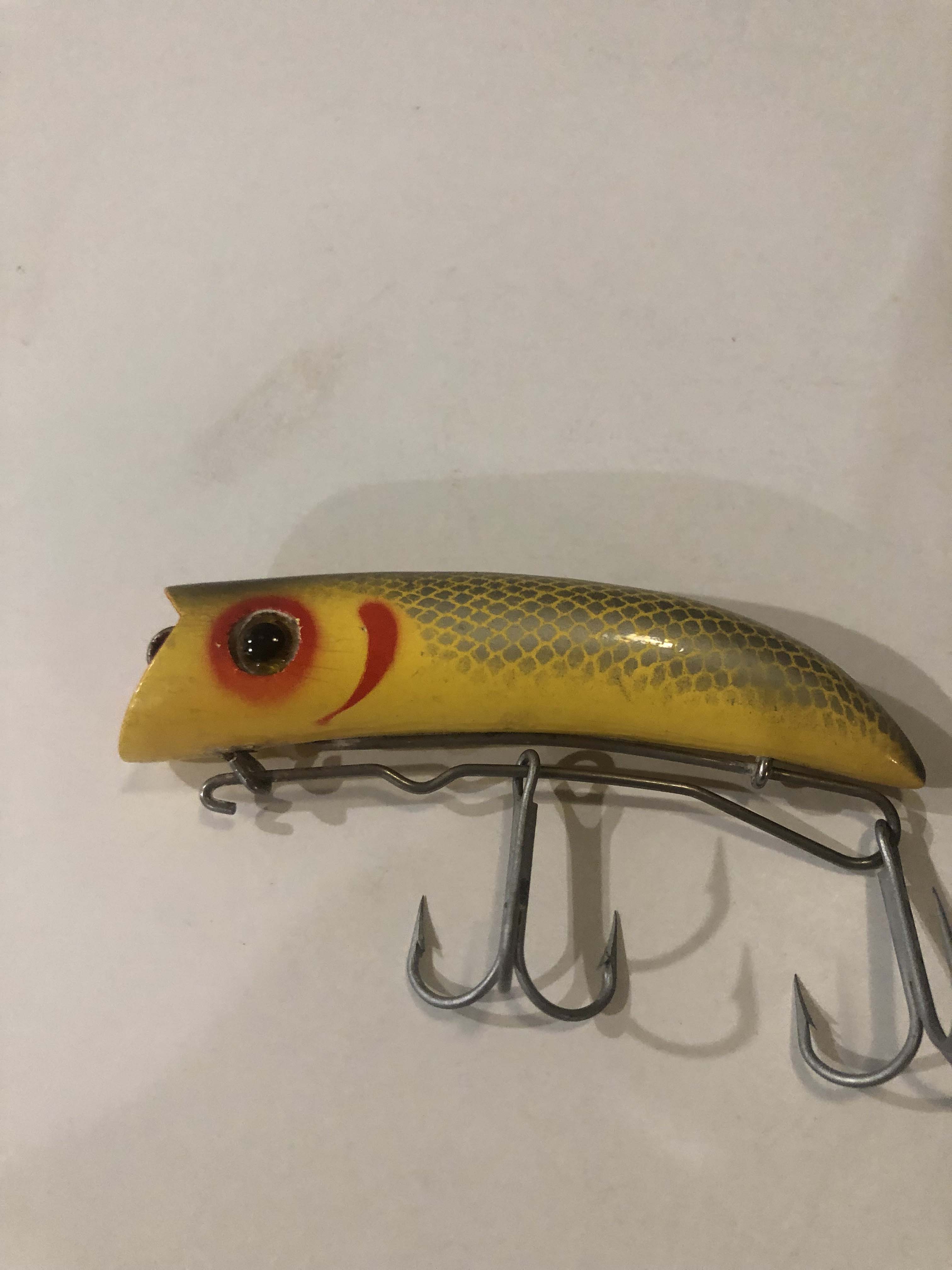 HARD TO FIND 40'S NELSON WILD ACTION BANANA LURE