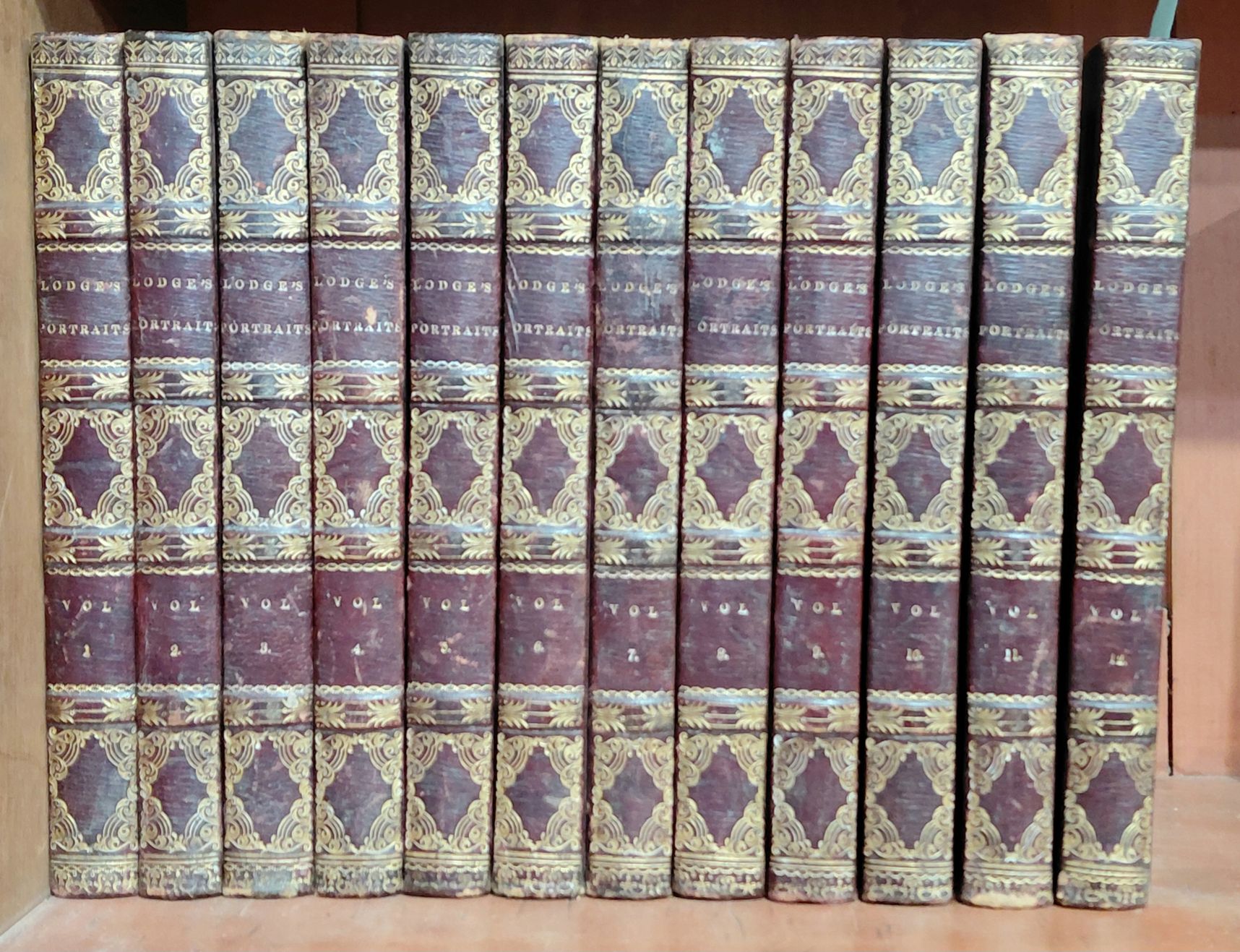 566 · EDMUND LODGE PORTRAITS