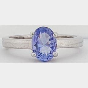 .960CT TANZANITE IN 9CT WHITE GOLD RING - 51929/367