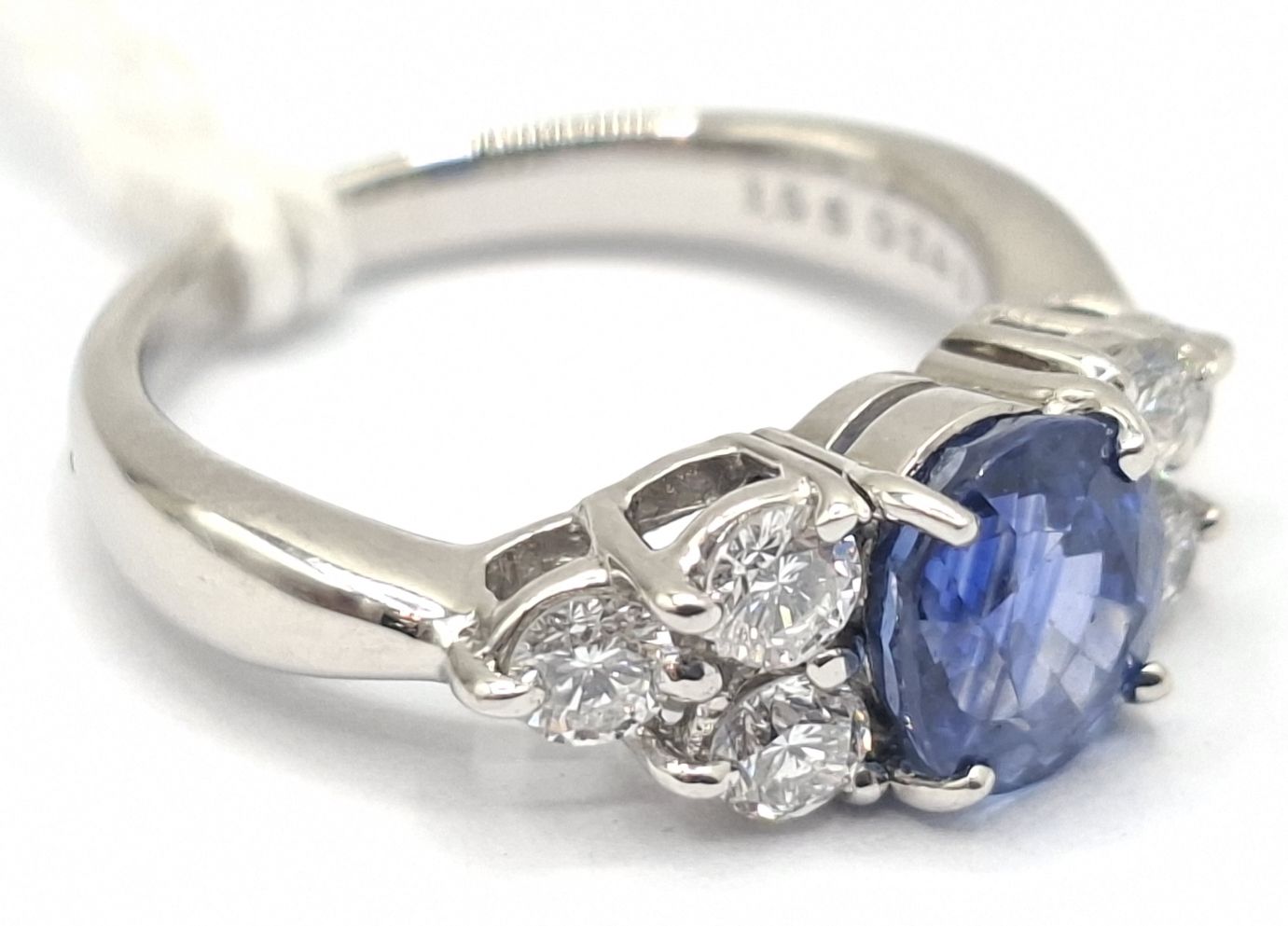 332 · PLATINUM SAPPHIRE DIAMOND RING