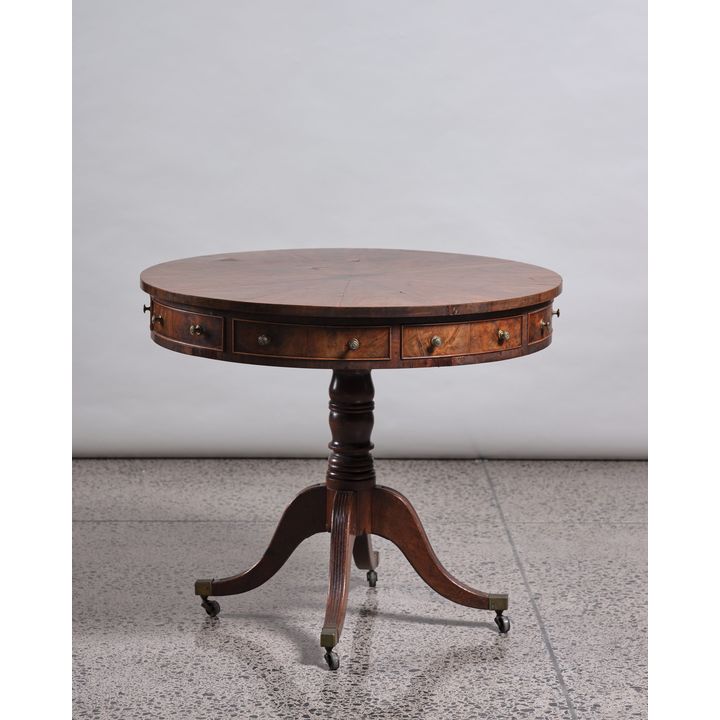 Georgian period mahogany circular drum table