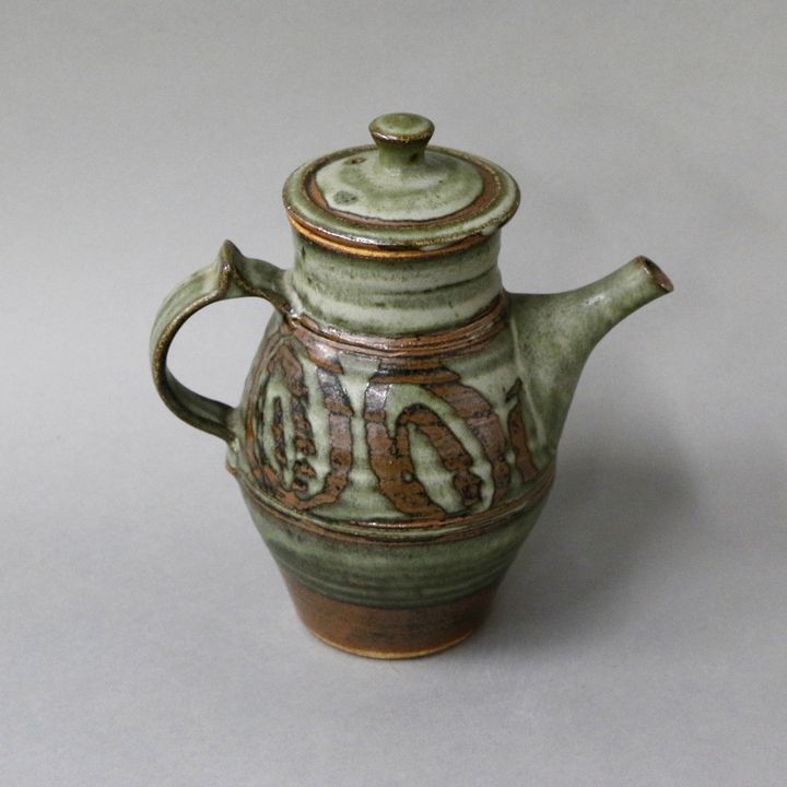 Peter Stichbury - Coffee pot