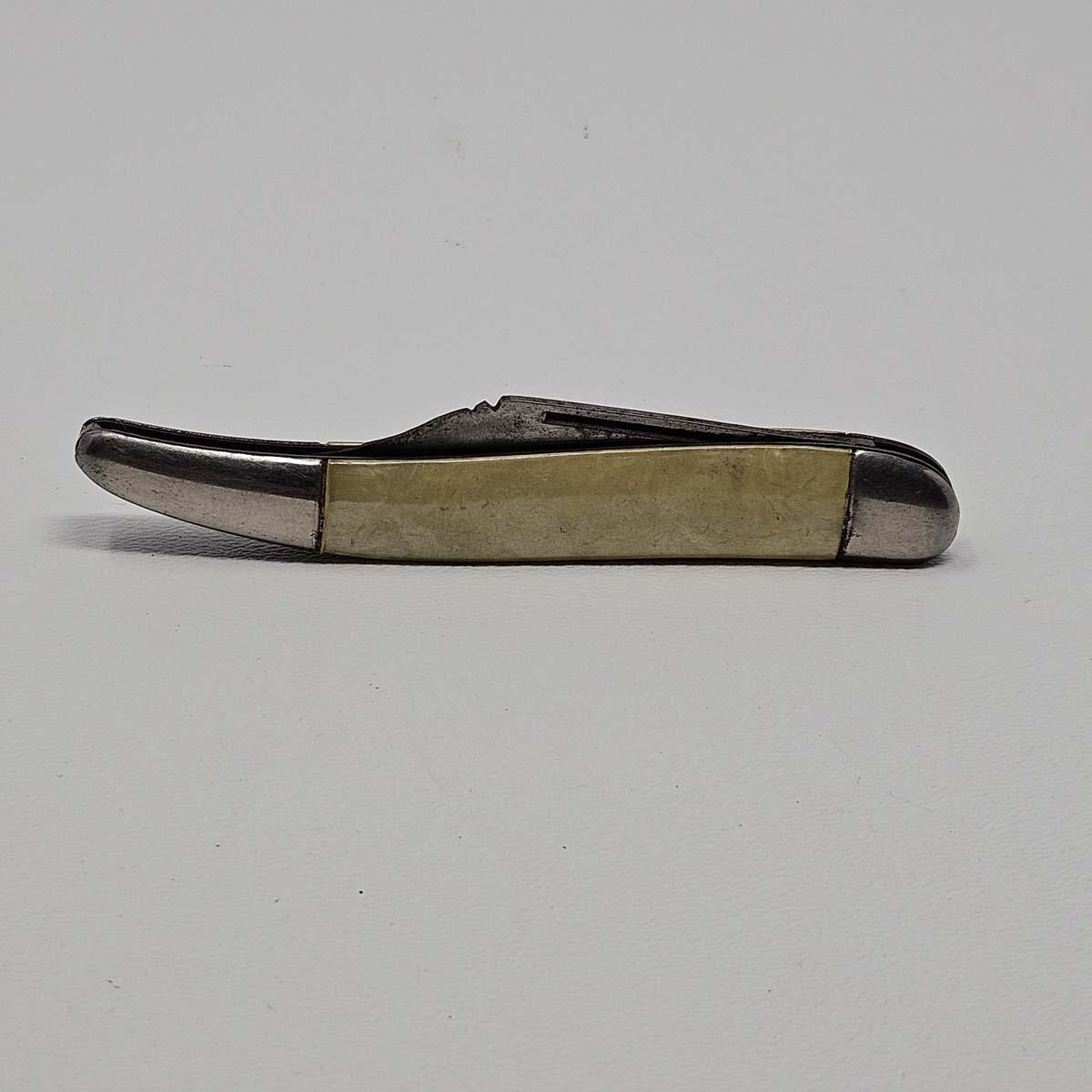Vintage Hammer Brand Single Blade Pocket Knife