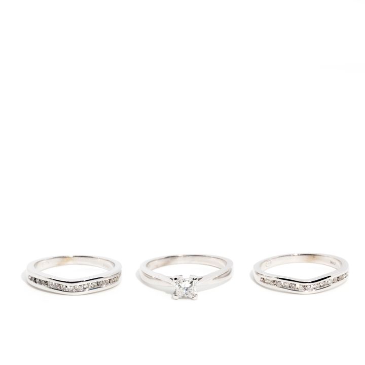 18 Carat White Gold Diamond 3 Ring Set,