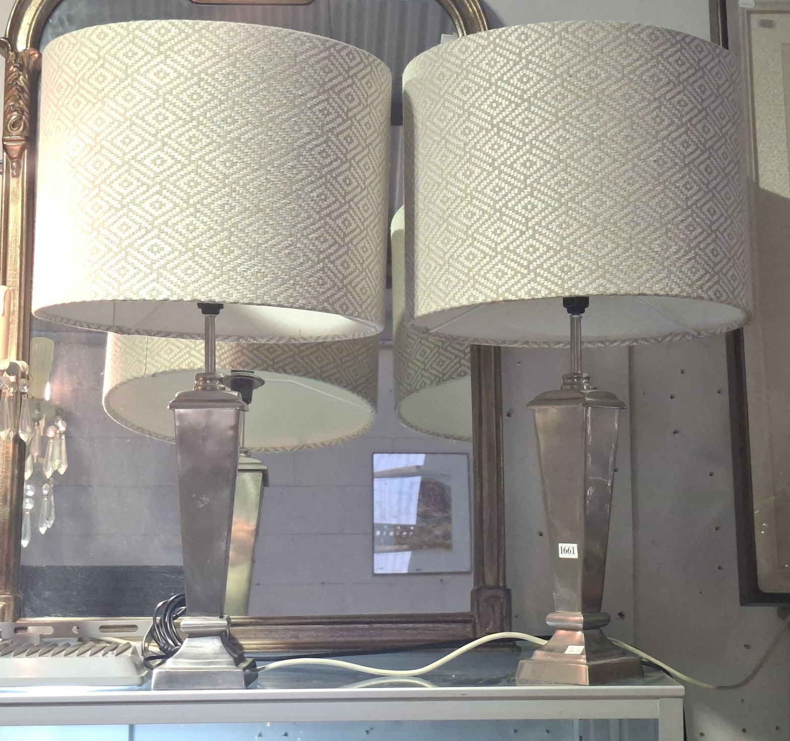 PAIR OF TABLE LAMPS