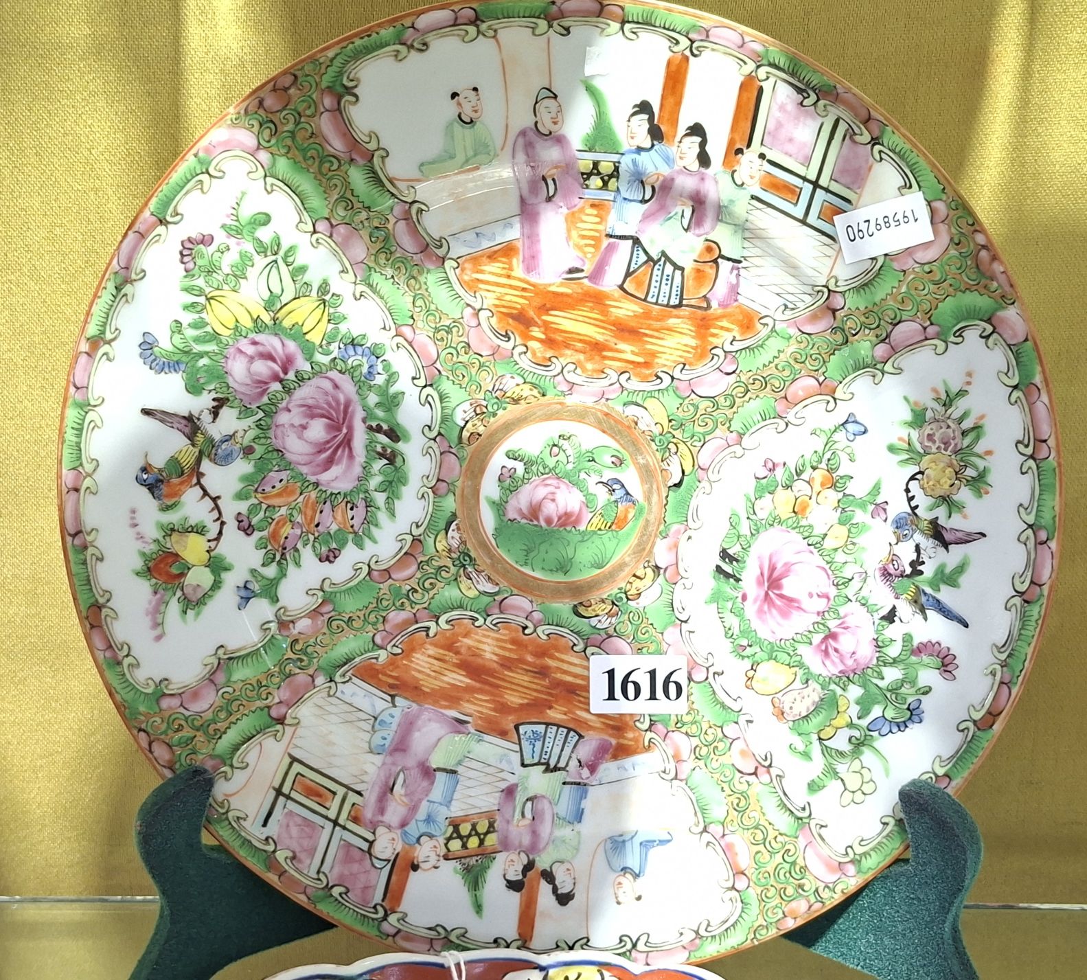 Chinese Famille Rose Plate