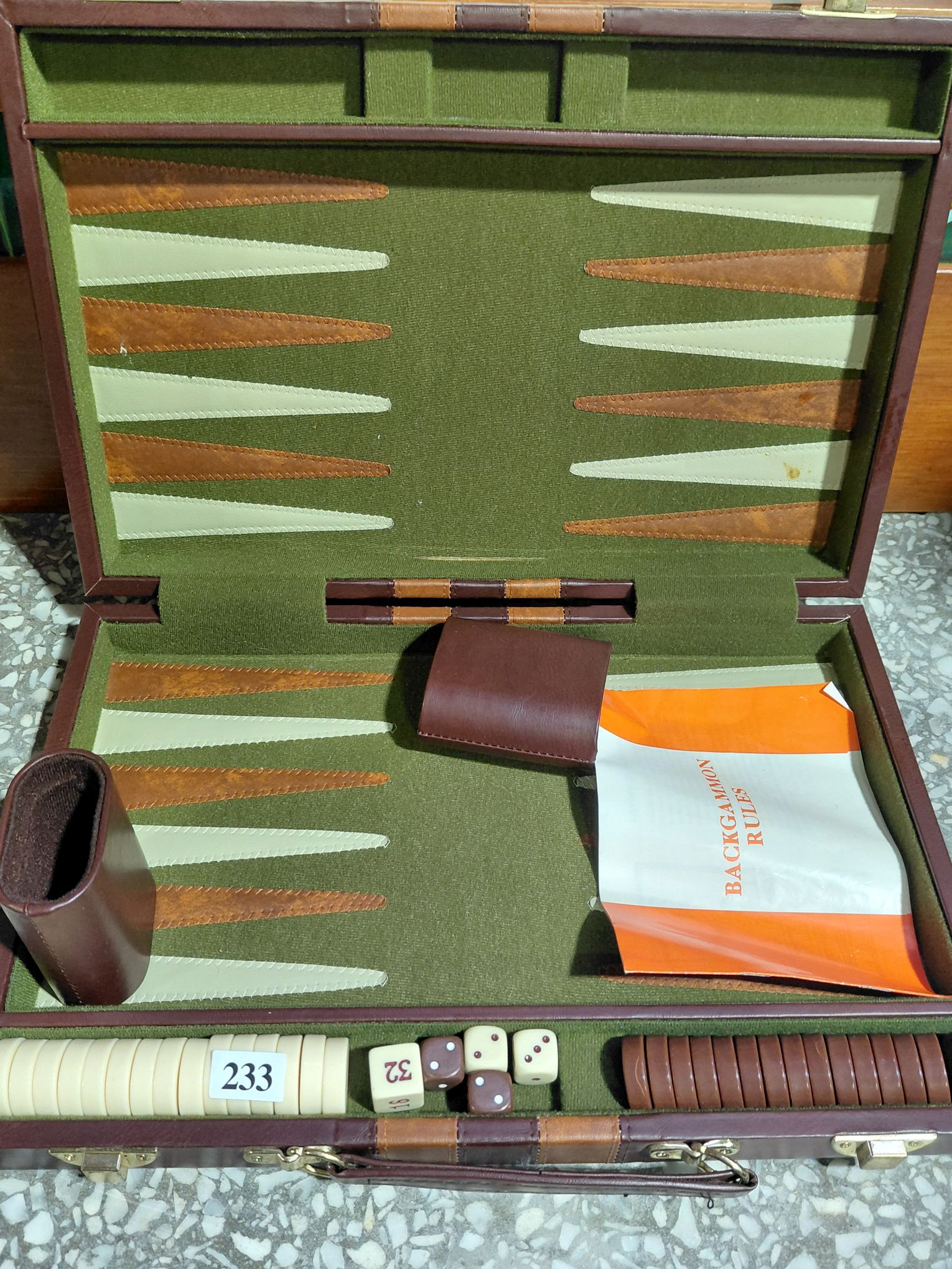 233 · VINTAGE CASED BACKGAMMON SET
