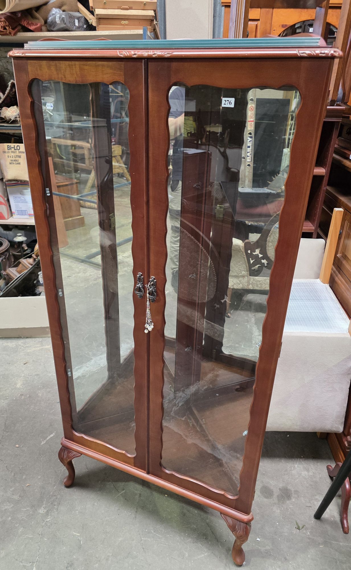 276 · CORNER CRYSTAL CABINET