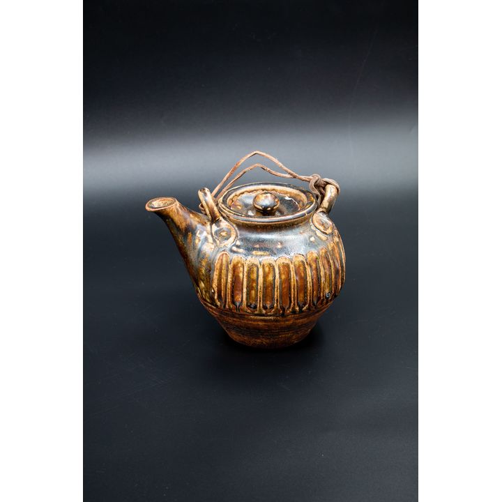Wilf Wright - Stoneware teapot