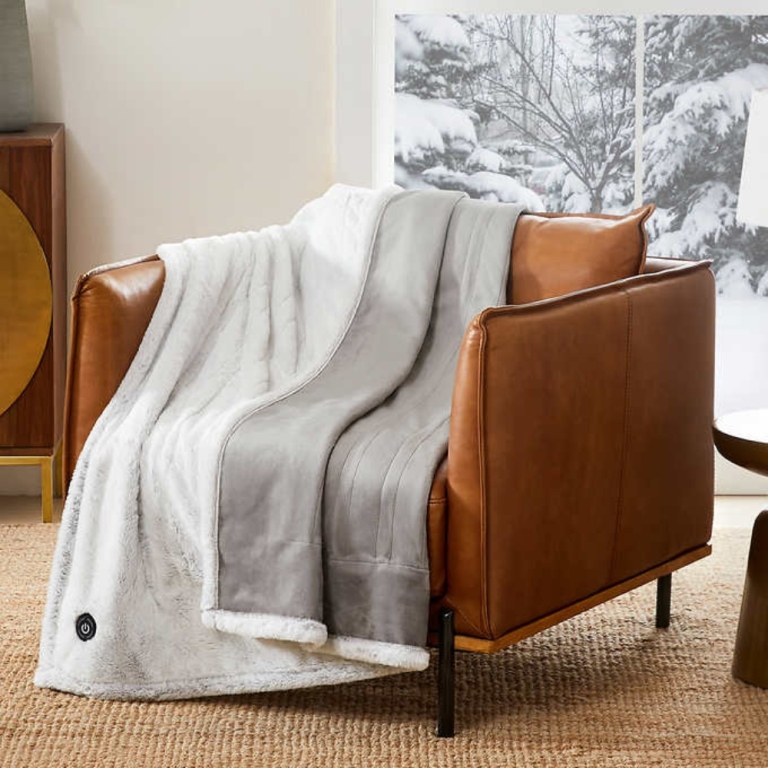 Berkshire Life Heated Throw, Gray Vanzant Auctions