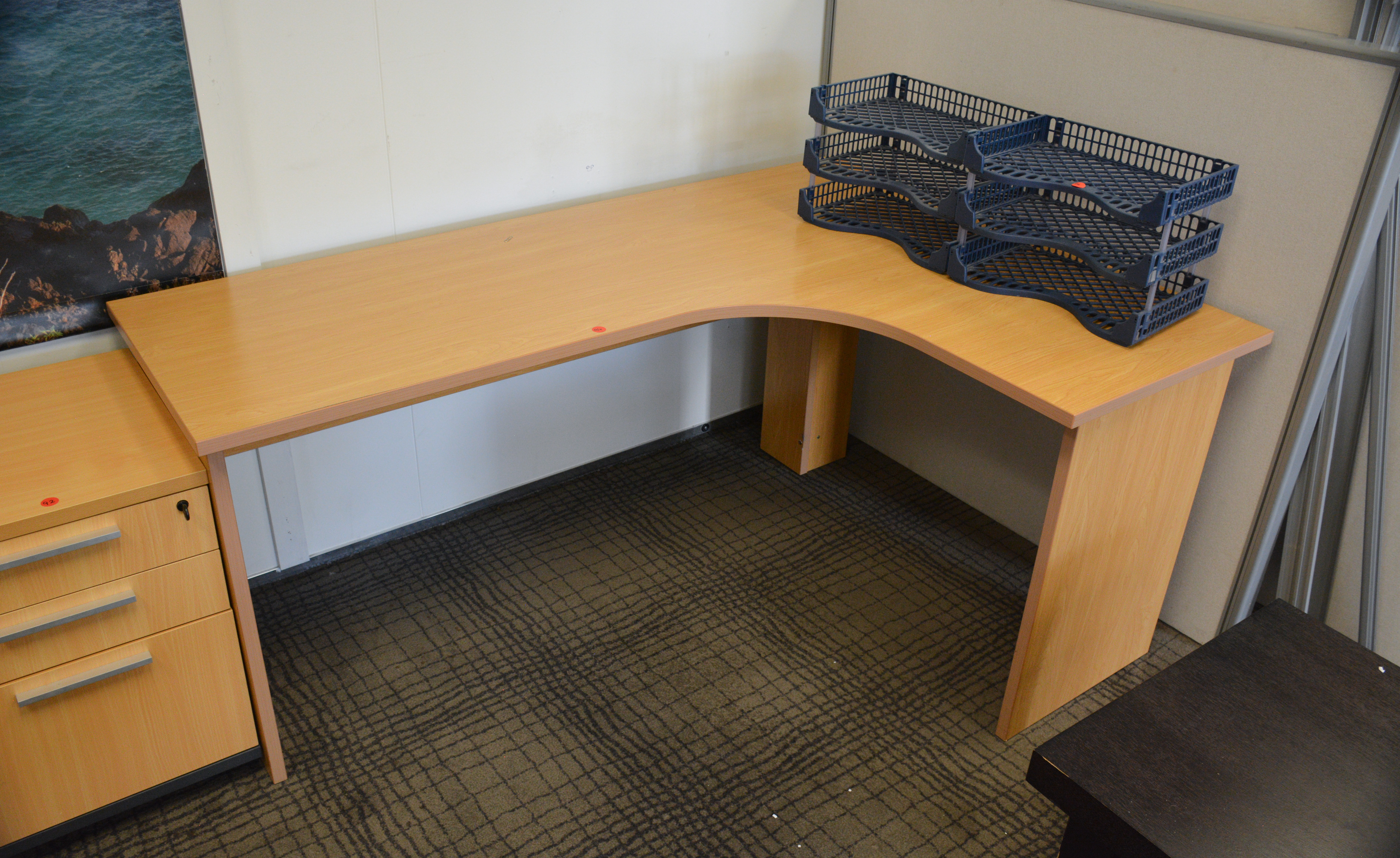 Corner Desk — sold at auction in New Zealand for $10
