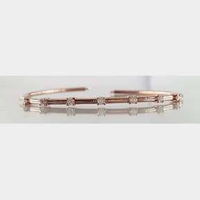 9CT ROSE GOLD BANGLE WITH 7 ROUND DIAMONDS TOTAL 0.210CT COLOUR IJ CLARITY VS/SI - 51929/3529