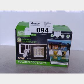 50W LED SOLAR FLOOD LIGHT WITH REMOTE IP67 WATERPROOF(FAULTY)