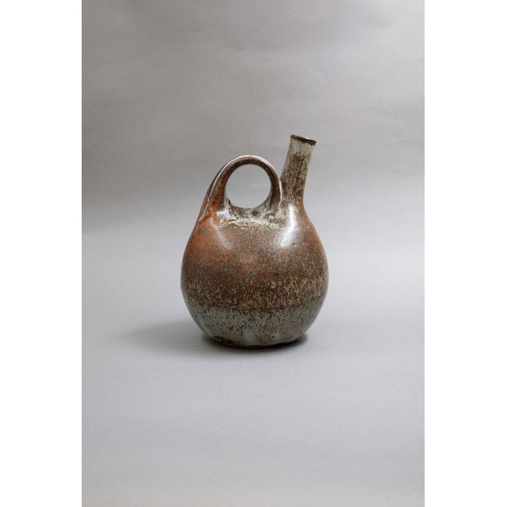 Len Castle - Stoneware pourer