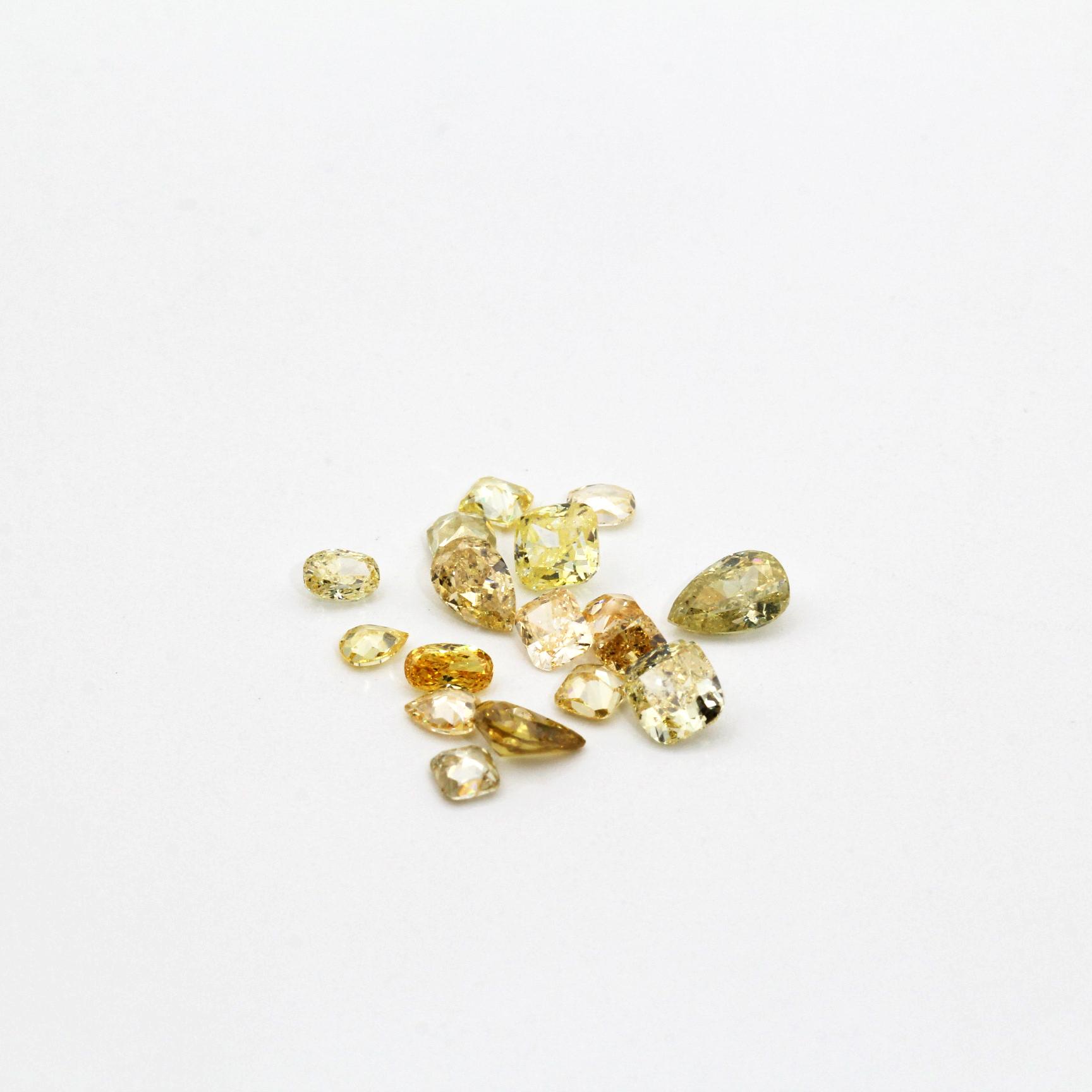 296. · 2.72ct Yellow Diamond Parcel