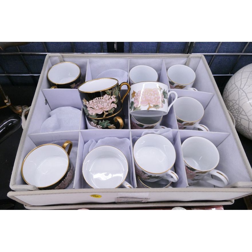 Box 18pc Fitz & Floyd Cloisonne Pattern Cups & Mugs