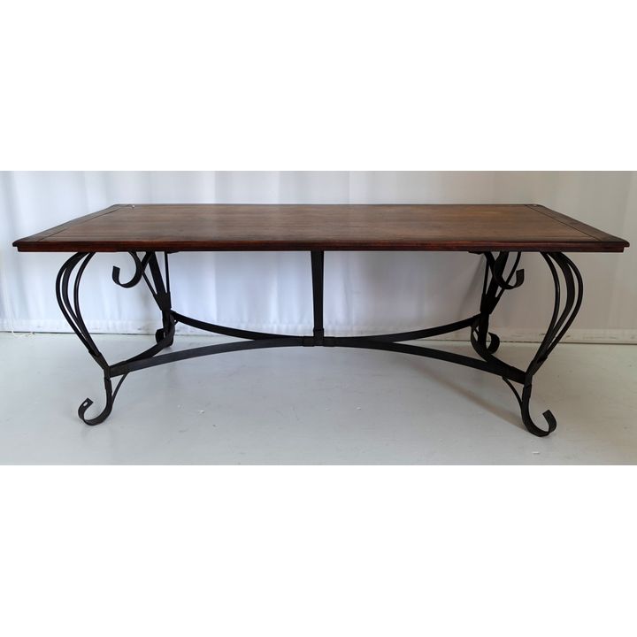 METAL BASE PATIO TABLE