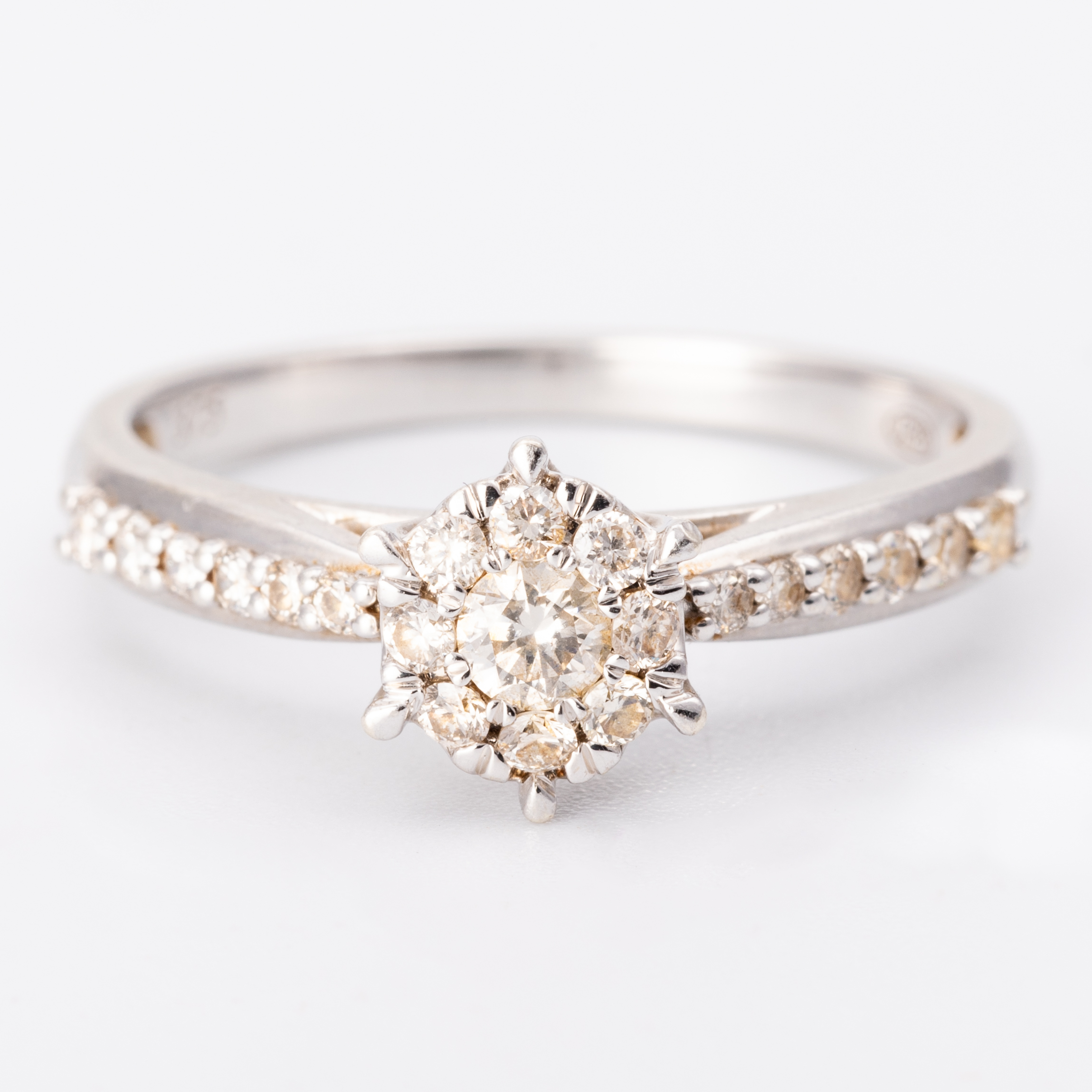 0.35ct Diamond Cluster Ring 9ct Gold
