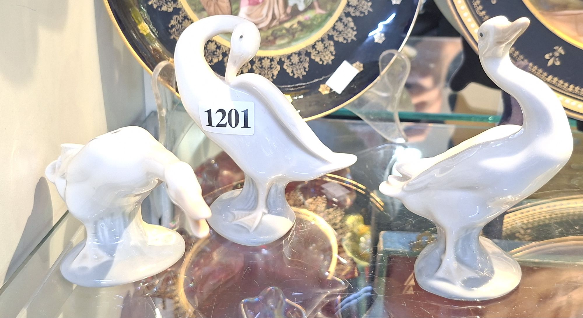1201 · LLADRO GEESE FIGURINES