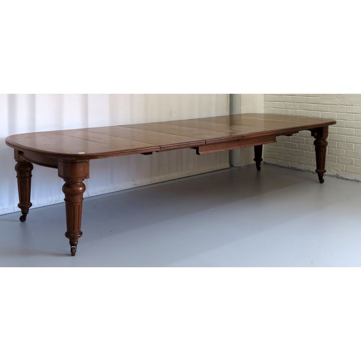 VICTORIAN 14 SEATER EXTENSION DINING TABLE