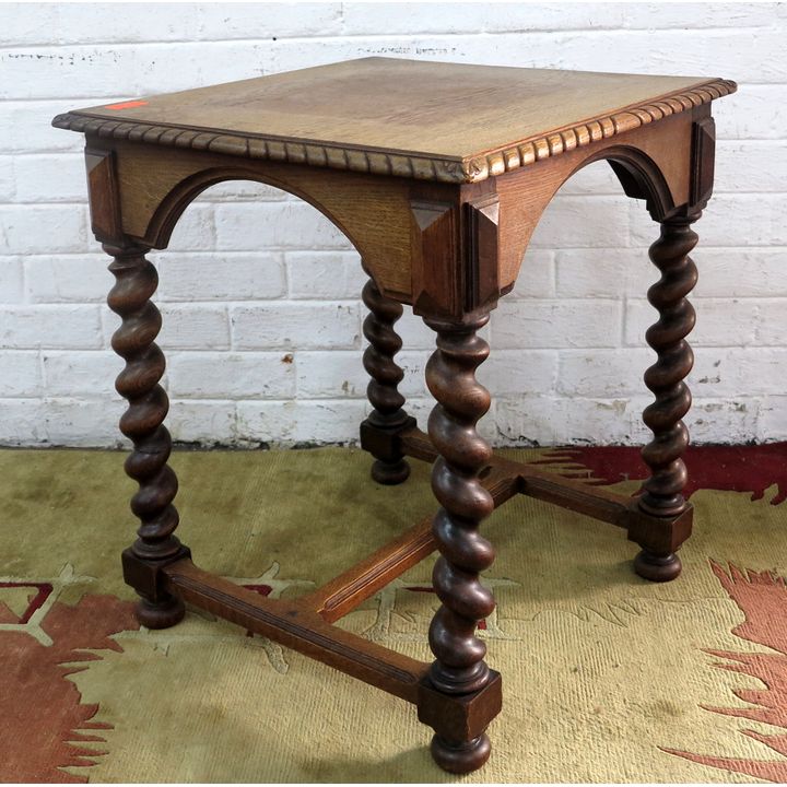 DUTCH OAK LAMP TABLE