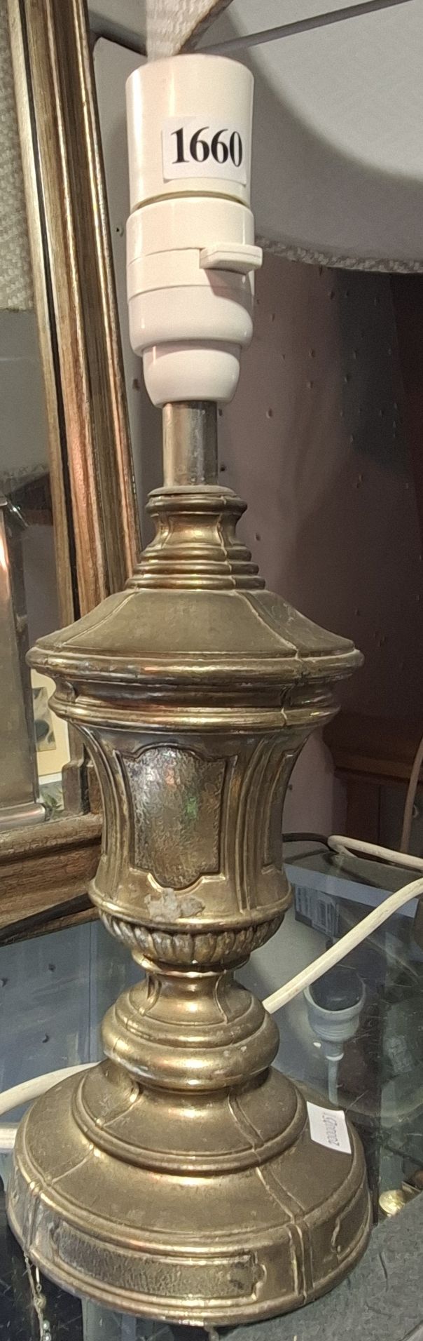 BRASS TABLE LAMP