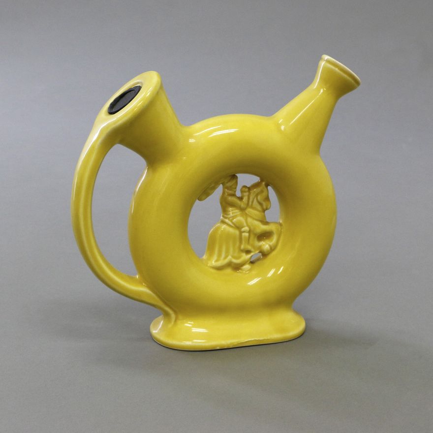 Castagnon, Nogaro (France), Shaped liquor bottle