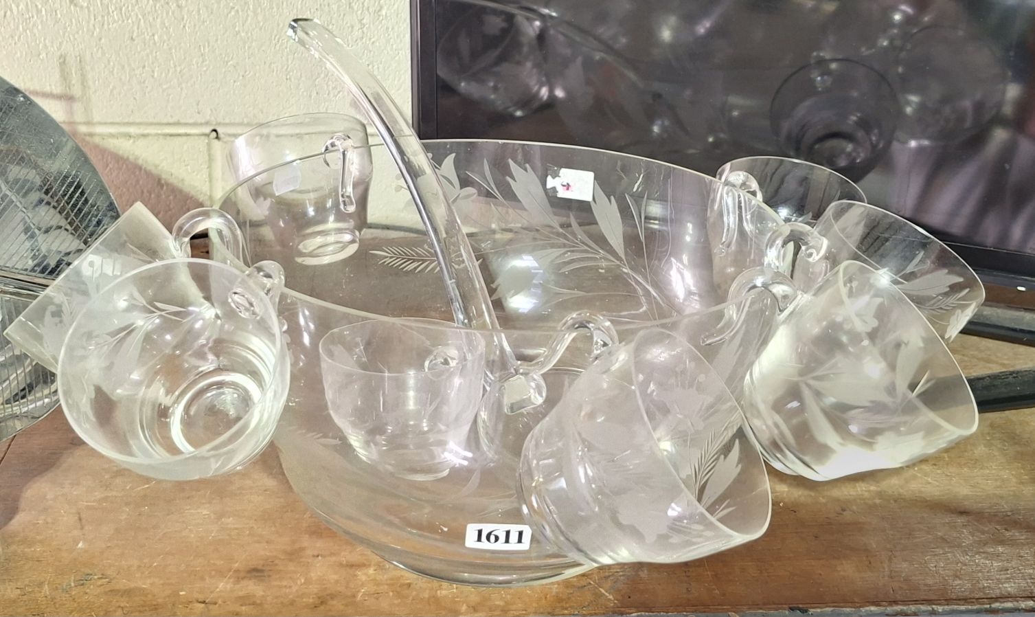 Etched Floral Design Punch Bowl