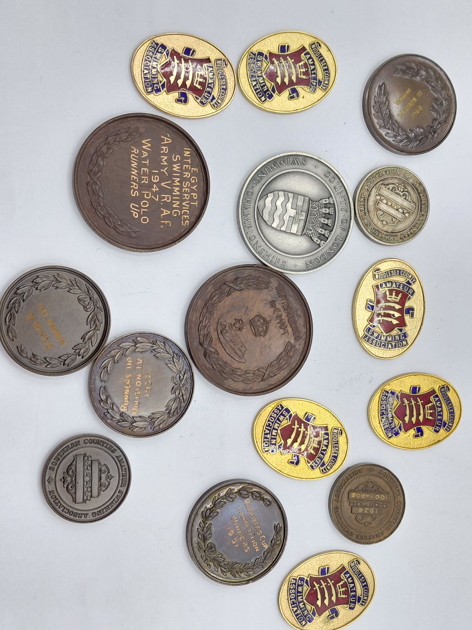 399 · COLLECTION OF SPORTING AND MILITARY MEDALLIONS